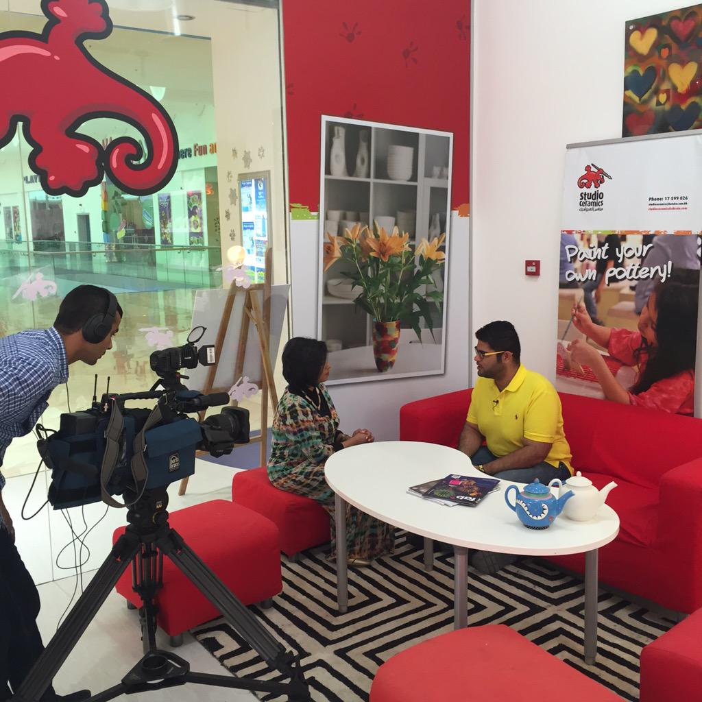 studioceramics's tweet photo. Our very own @yonisattiya with the @halabahrainshow crew! #studioceramics #seefmall #bahrain #bahraintv #halabahrain http://t.co/p58zw5brYP
