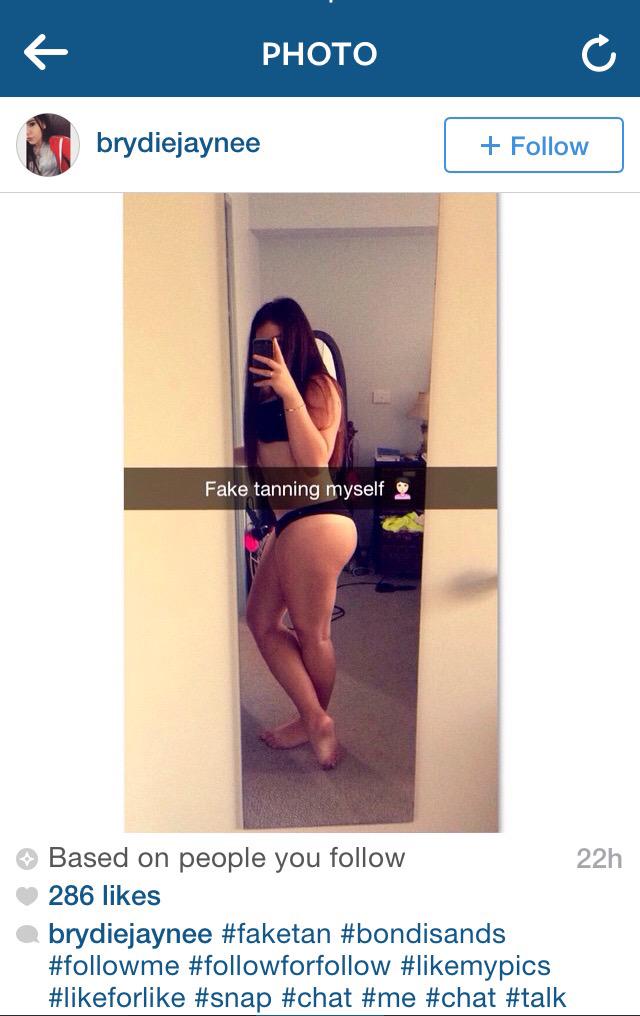 instashaming's tweet image. Here is another example of 'fake tanning so it's okay to be naked on social media' 
You disgust me.