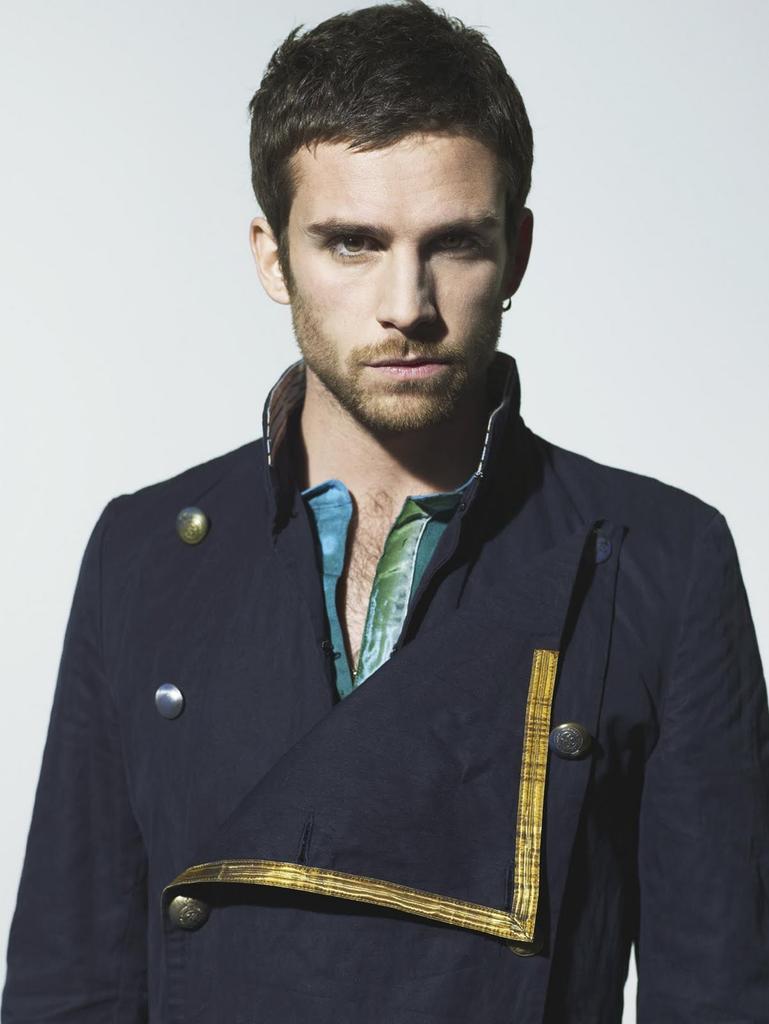 ColdplayGlows's tweet image. #HappyBirthdayGuyBerryman
