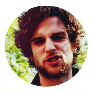 anamhll_'s tweet image. 37 years 😭😭😭 #HappyBirthdayGuyBerryman