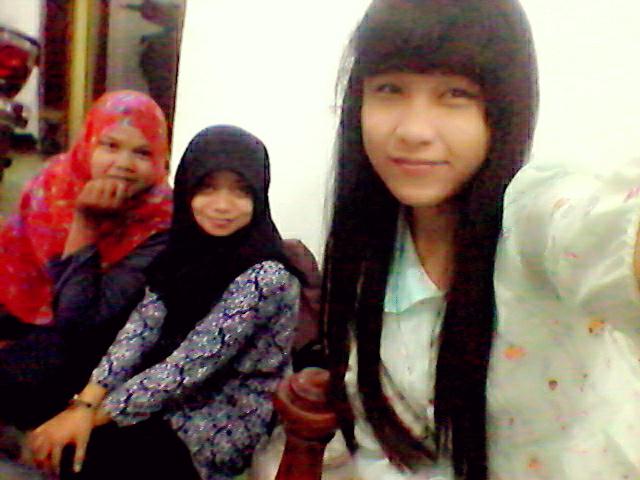 windha_aiiu's tweet photo. Nugas brg tmen2 :* http://t.co/7t18jDFWYk