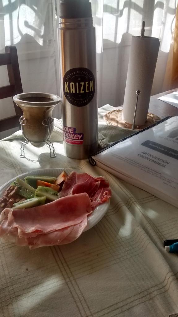 ariceldran's tweet photo. #postentreno #preestudio...
#quebuenassonlasmañanasdedomingo http://t.co/hPEi0HO40p
