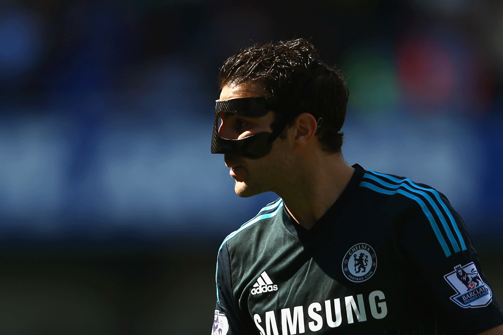 FULL-TIME QPR 0-1 Chelsea. Cesc Fabregas' 88th-minute strike puts the Blues SEVEN points clear at the top of the #BPL