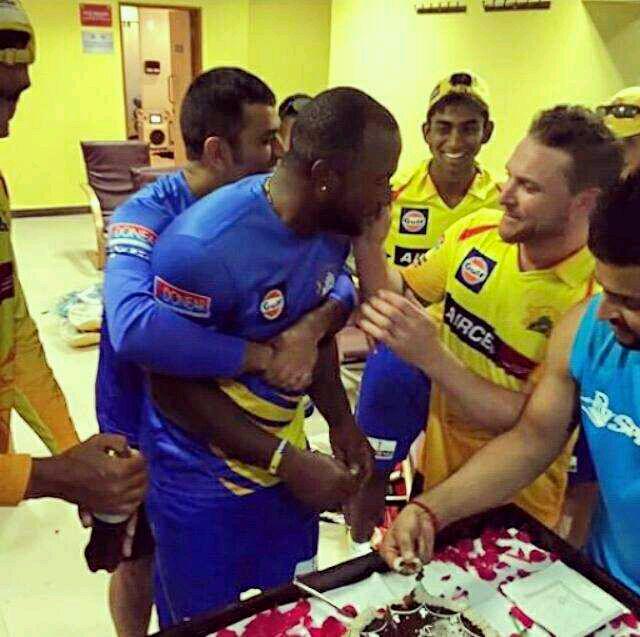 Happy Birthday Dwayne Smith Just loving this pic look at Thala       