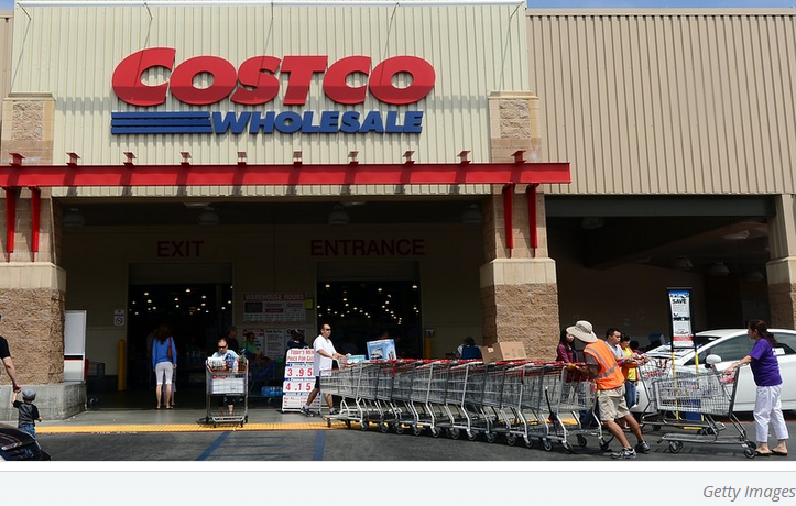 MarketWatch's tweet photo. 7 reasons Costco drives some shoppers crazy http://t.co/4tIylMinSc http://t.co/NHez7HDAgd