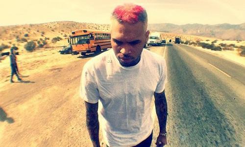 Watch <a href="/chrisbrown/">Chris Brown</a> perform #FiveMoreHours at #Coachella2015: jus.tj/i6o