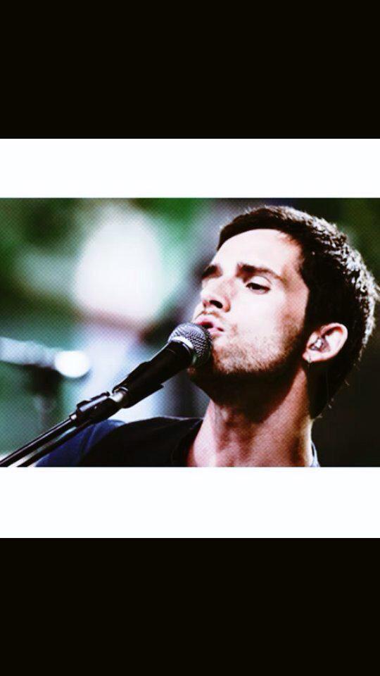 MovingTo_Mars's tweet image. It's such a perfect day 🎉🎁🎈 #HappyBirthdayGuyBerryman  @coldplay