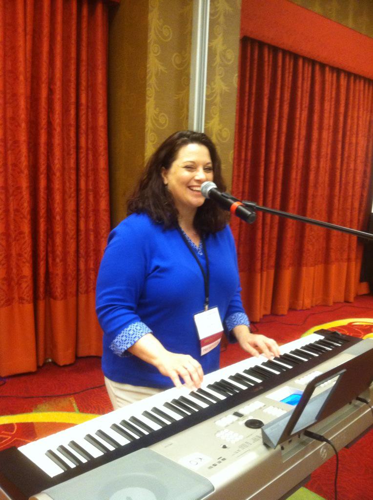 TracyRichardsonMusic tweet media