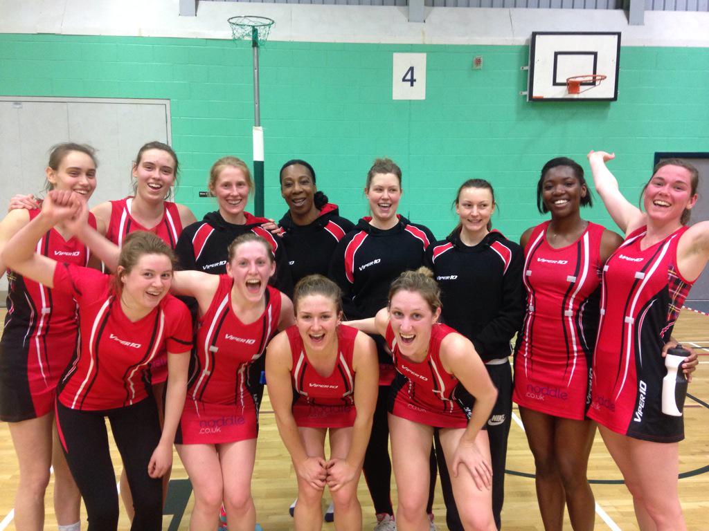 ClanNetball's tweet photo. Winners are grinners!!!!!! @ClanNetball beat @PremierRomans 45-39 #premplayoffsherewecome AGAIN!!!!! ❤️🏀😍 http://t.co/IkUuqRuuKu