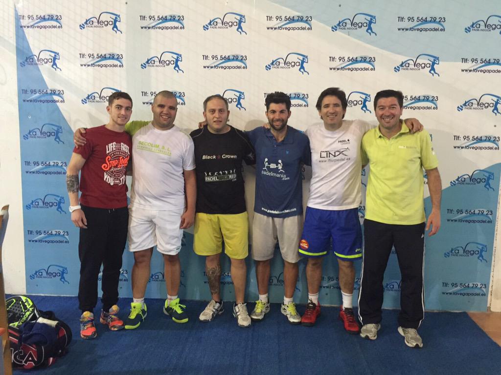 jorge_ncsystems's tweet photo. Equipazo! Ganamos partido liga provincial FAP en Tocina! Vamos firmes por el ascenso! @PadeLuiSanchez @villegales http://t.co/4duML4LHTA