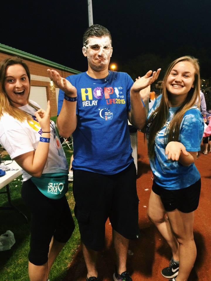 jadenlynsie's tweet photo. I'm currently a walking zombie, but it was so worth staying up for 12 hours to raise over $160,000 for #SLURFL http://t.co/OMvJTs6xn6