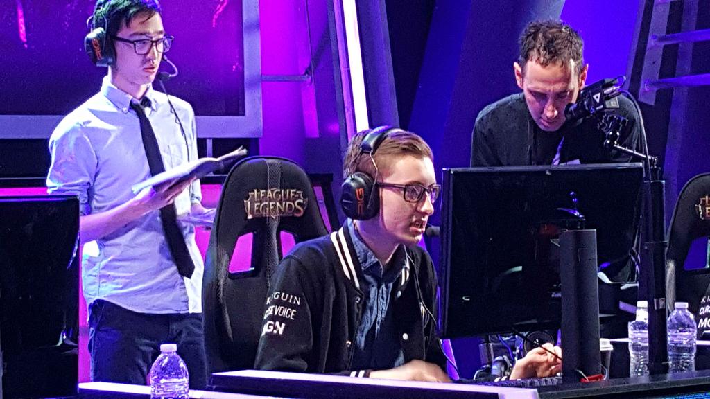 TwitchEsports's tweet photo. .@TeamSoloMid's own @Bjergsen DOMINATED with Kog'Maw in Game 2! Follow his personal stream on http://t.co/DyC5roD5yE! http://t.co/5KTF3TvKcy