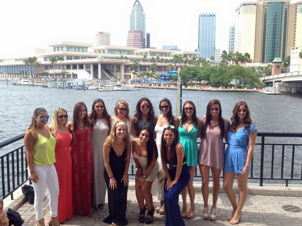 A haiku for <a href="/YelowBrick_Road/">Linda</a> and the seniors
Senior Wills. Time to:
Eat, get old shirts, cry and eat.
Sigma Delta Tau