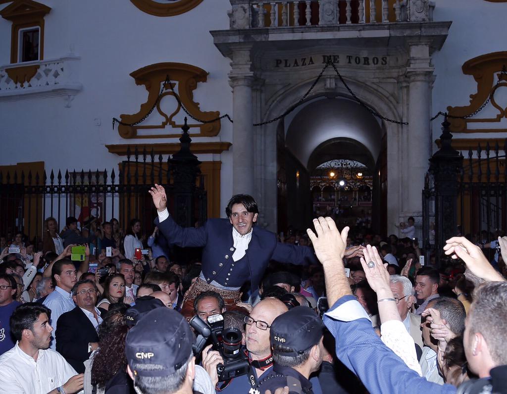 DiegoVentura82's tweet photo. Gracias a tod@s !!! Feliz es poco ... http://t.co/sgESpb49As