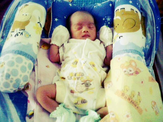 Ponakan Anti Yang Paling anti sayang "baby Naira''