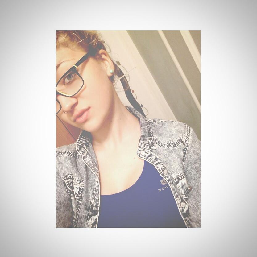 _Veronica_99's tweet photo. 🐢
🐹
🐠
🐛
🐯
🐥
🐵
🐘 http://t.co/EpzuJJ0mMa