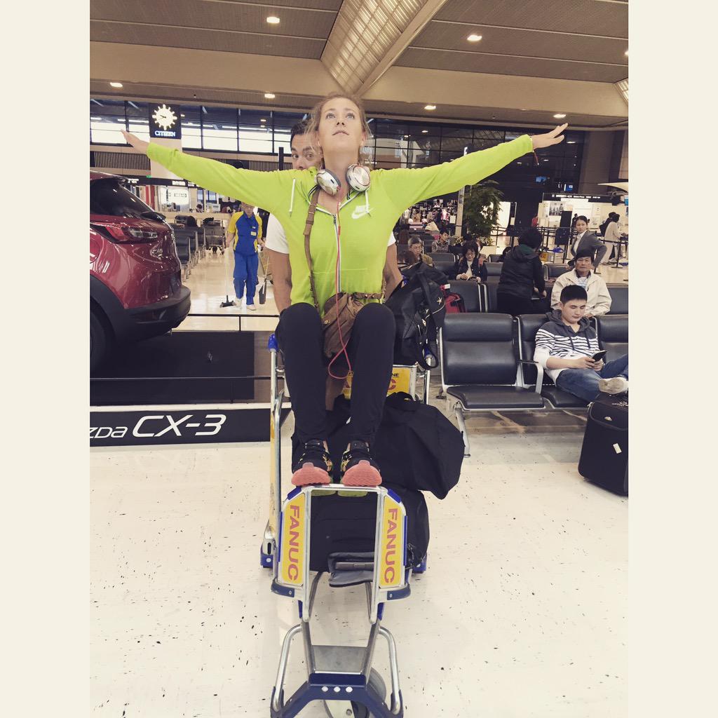 vika7's tweet photo. βοΈ #titanic #pose #tobadthereisnoDiCaprioInthepicture #sorrysascha #nothingpersonal πππ @BigSascha http://t.co/dYg08mipAB