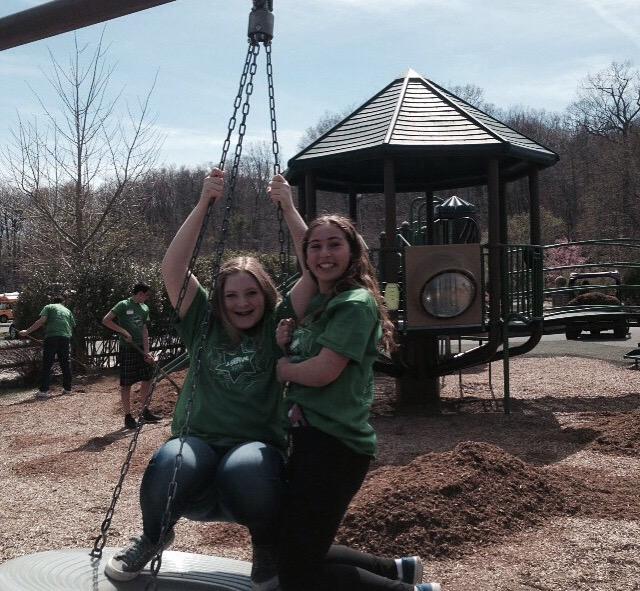 alexisdaniel01's tweet photo. #JServe2015 ππππ http://t.co/IzE24zeI7l