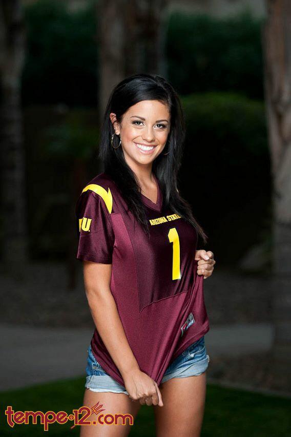 RageintheCageaz's tweet photo. Check out our newest #RageBabe Teressa from @asu #SunDevils #Sparky #MMA #AZ http://t.co/0XUa6XSmPw