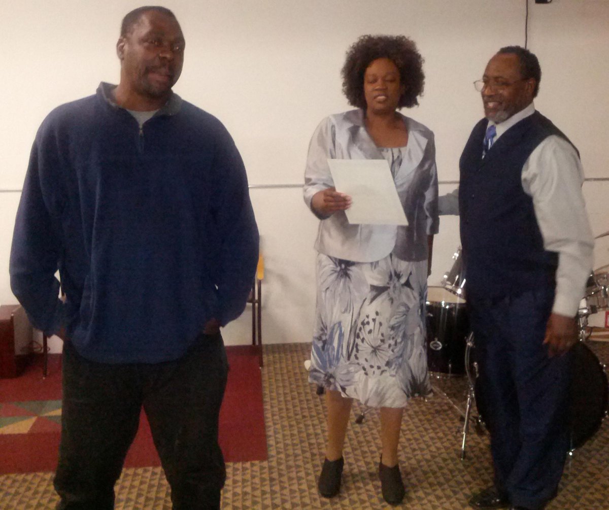 UWalkInTheLight's tweet photo. Pictures of Brother Charles Worley receiving his baptism certificate! Congrats! #Acts2:38 #WalkInTheLight http://t.co/agSYFPNwoY