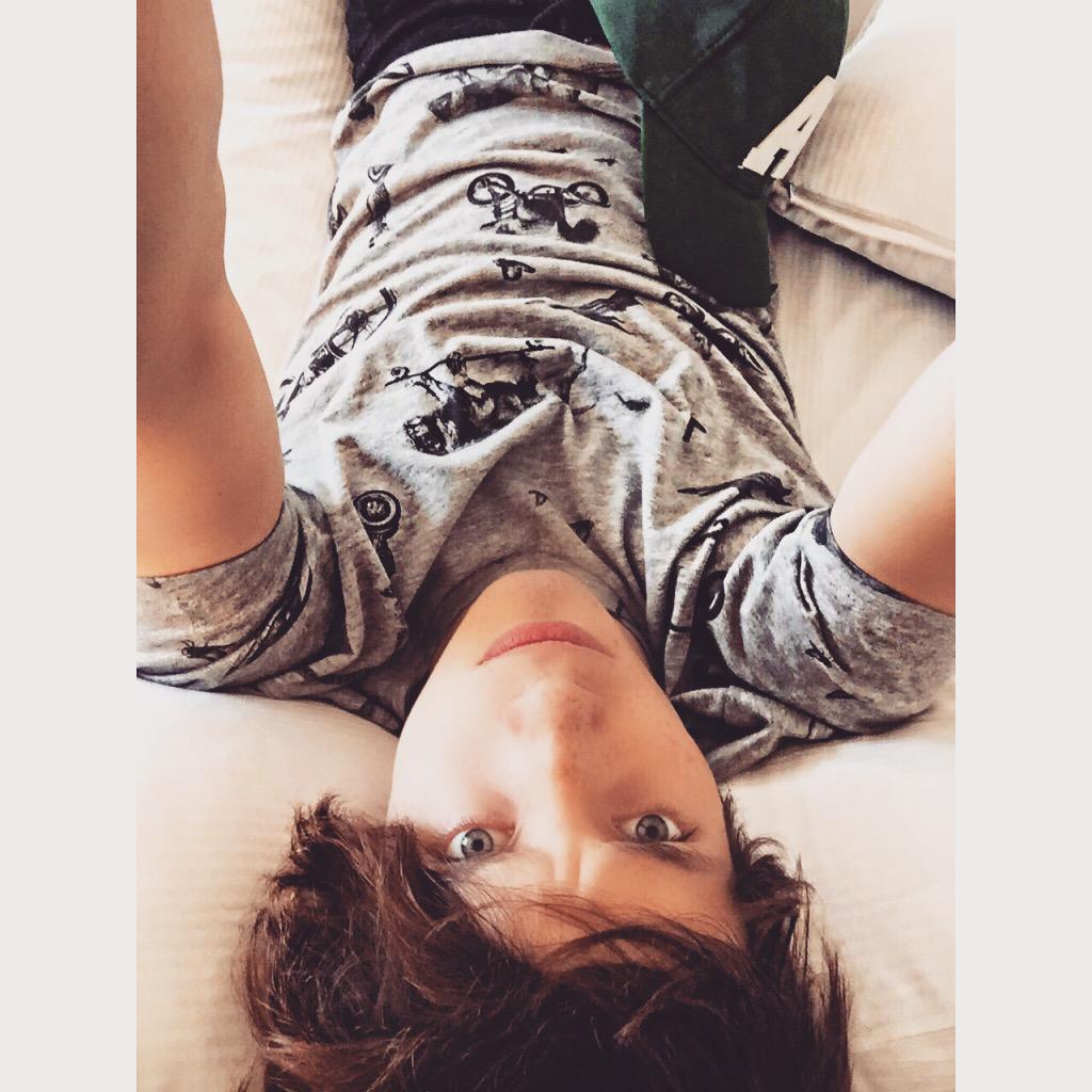 alongmusic's tweet image. Como cuando vienes a Panamá sin traje de baño. 😣 instagram.com/p/1Y4eXXTQRy/