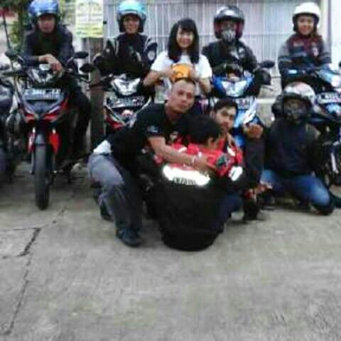 imc_cimahi's tweet photo. @imcgarut Welcome To The Family, Keep Solid jaga slalu Semangat Bikershood of "3S" IMC : "SahateSajiwaSapamikiran" http://t.co/vXIKADBNSy