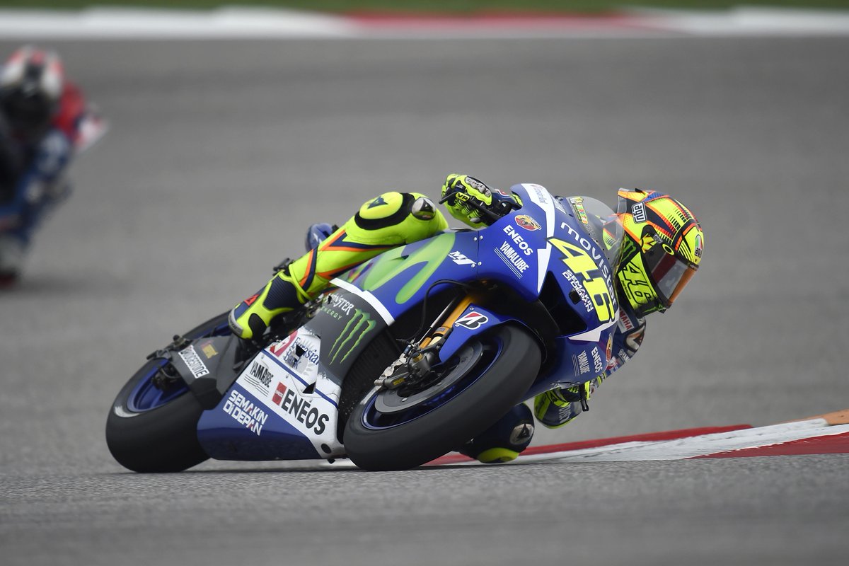 SBcomunicacion's tweet photo. @ValeYellow46 quedó tercero en el GP de las Americas. Hoy sumó 16 puntos y lidera la grilla con 41. @YamahaMotorArg http://t.co/lJ1CsNnOqX