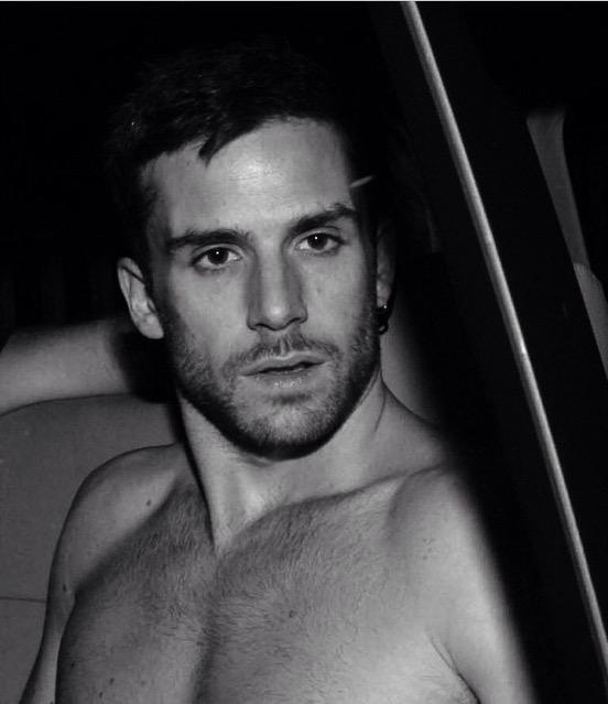 Happy 37th Birthday to Mr. Guy Berryman, the sexiest and the greatest bassist in the world.    