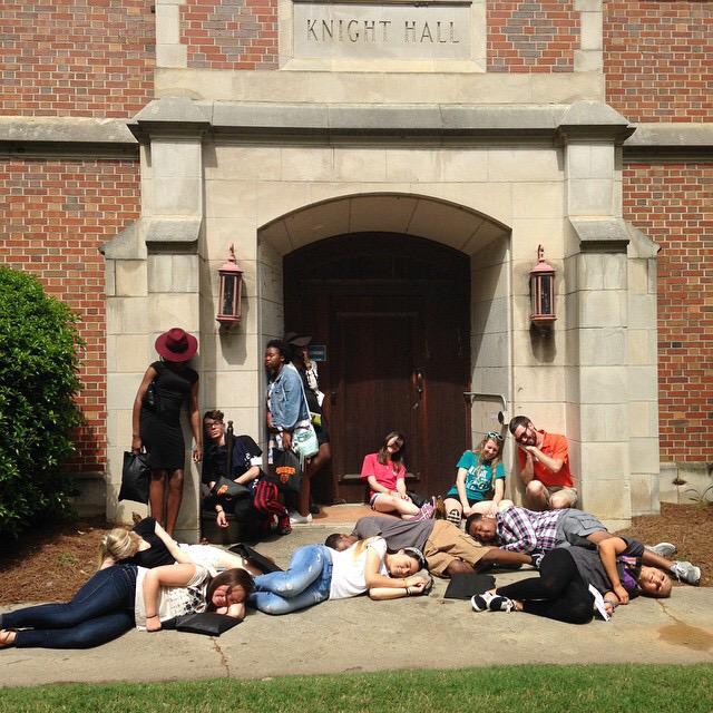 AmataEliz's tweet photo. Getting good luck, getting married, sleeping, and sitting through a lecture. We've come prepared. #beartrap #mercer19 http://t.co/brqVEySzO4