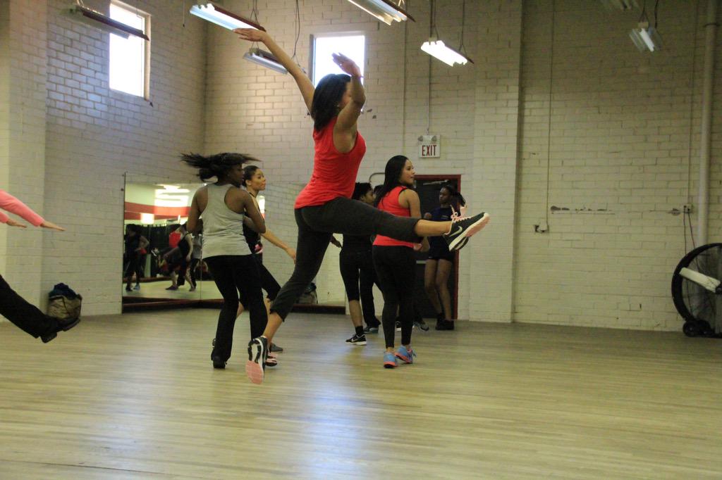 ProCheerAmerica's tweet photo. Gearing up for a CRAZY fun prep class today 5-7pm @absbodysym register now! http://t.co/2UK0t9ME1N #auditionseason http://t.co/yJNwiFc9IZ