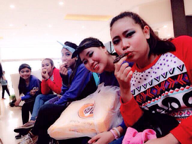 Various Dancer tweet media