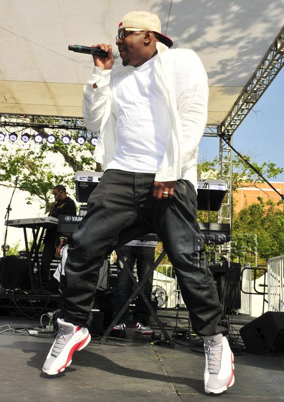 Perez Hilton tweet media