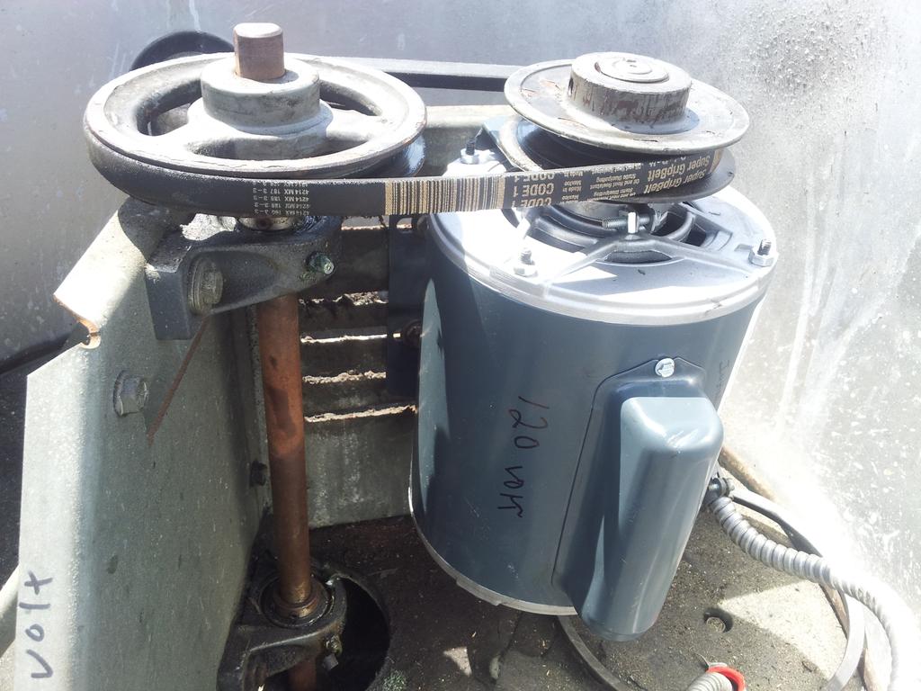 Swapped out a motor for an exhaust fan. Thanks <a href="/grainger/">Grainger</a> for having it in stock and opening the warehouse on Sunday