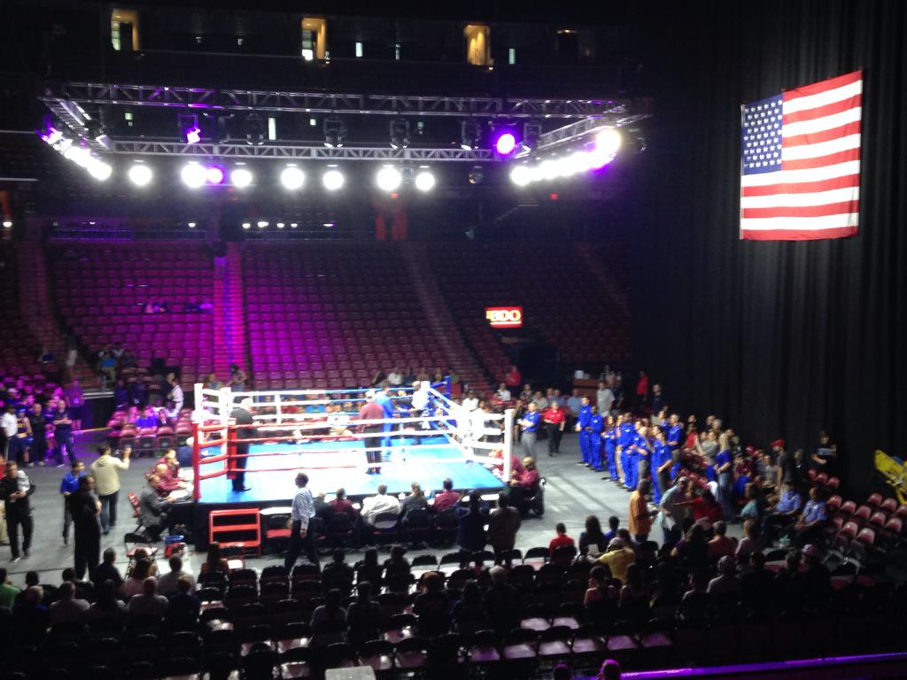 NCBABoxing's tweet photo. Finals are on. #ncba2015 http://t.co/6dmPEXR9w7