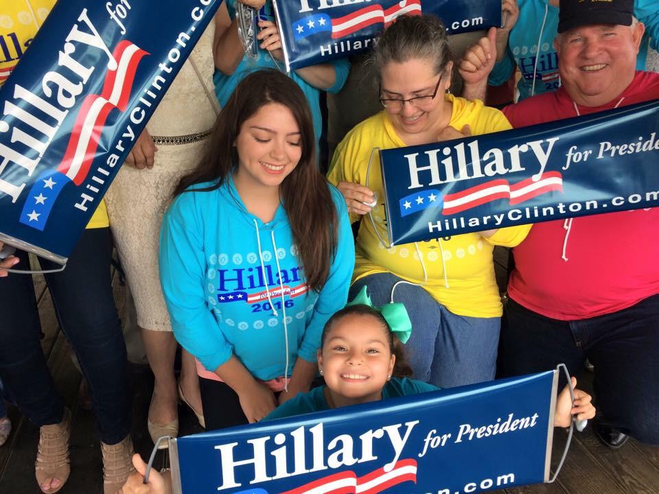 kristianfortx's tweet photo. We're #ReadyForHillary! #GameOnTexas @BGTX_CC http://t.co/hB9mmzfASI