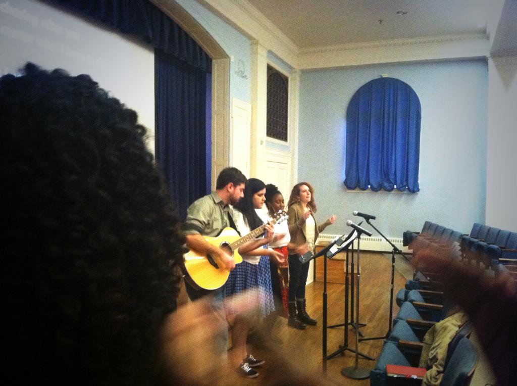 InterVarsitySU's tweet photo. Worship team #multiculturalservice http://t.co/aRUcwgChzo