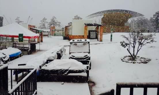webcamsdemexico's tweet photo. NIEVE en Primavera en México. Así Creel #Chihuahua este domingo. Vía @AlonsoMendezTor. Sin palabras... http://t.co/jiSTIWzua8