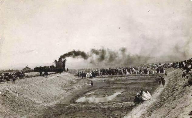 KAYSERİ - İLK TREN GELİŞİ
1927
