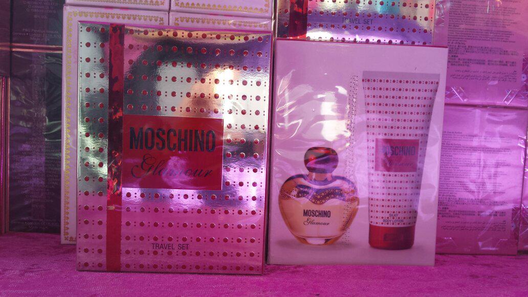 Mitchellsallure's tweet photo. #MOSCHINO #fragrances #youwilllove #essexbased #wedeliver #orsendtoyou #phoneus #noordertobigortosmall 07500015203 http://t.co/St1udoEcUv
