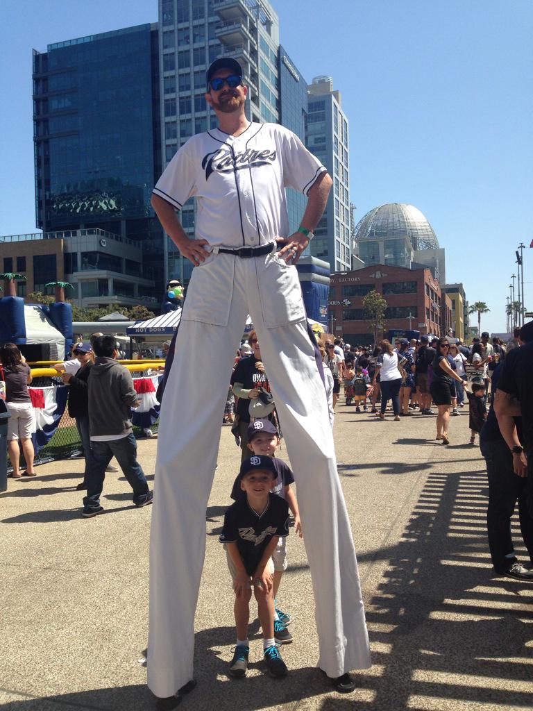 LittleBirdsBlog's tweet image. .@Padres Go Padres!!! #SDinHD