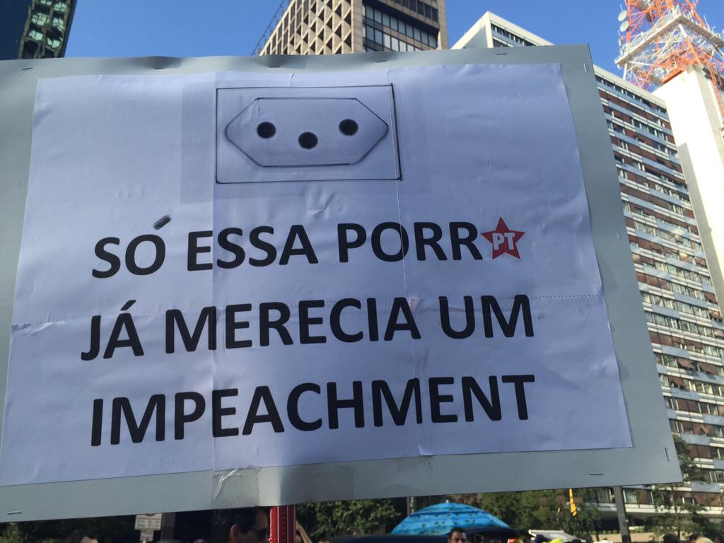 biasemeghini's tweet photo. Melhor do dia!!! #VemPraRua #SaiDilmaVez #paulista #BrasilSemPT #Brasil http://t.co/rNYzxKL77k