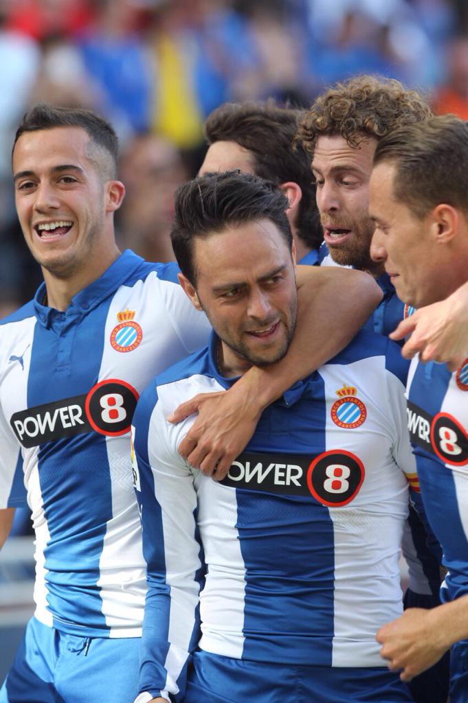 RCDEspanyol's tweet photo. Instagram #RCDE: Una altra victòria! 7 de 9 punts aquesta setmana. ¡Adelante Força Mágico Espanyol! http://t.co/2RqHZuZUI4