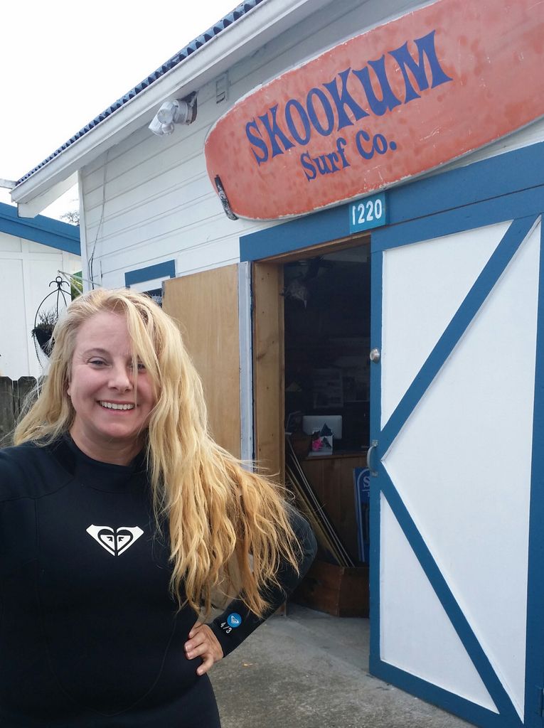 AndiDay's tweet photo. Great fun surfing with Skookum Surf and Utrip friends yesterday! # http://t.co/tgtEiNj31w # longbeachwa http://t.co/ZoI7z5zH4A