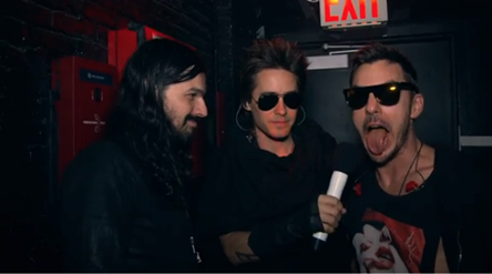 _ThisIsVals_'s tweet photo. Loved this episode so much!! *_* #IntoTheWildOnVyRT #chapterXVI http://t.co/VCjUjyklbL