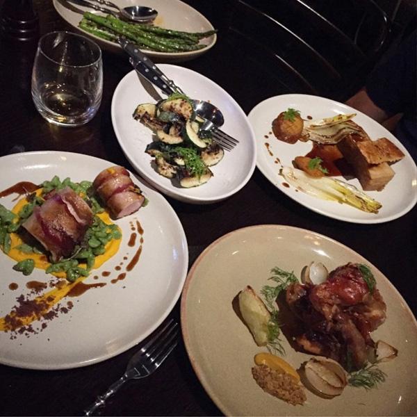 SwineandCo's tweet photo. Does your Monday look this good? http://t.co/TJcJnJgSYT