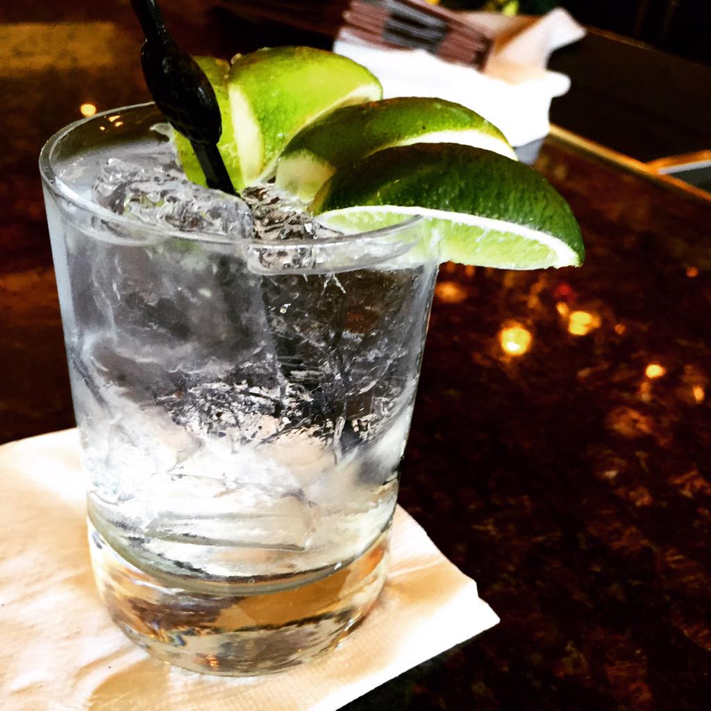 guarnaschelli's tweet photo. @chefsymon you need a cocktail while she talks to "the people of the world" #AllStarAcademy http://t.co/EM6OH4keEO