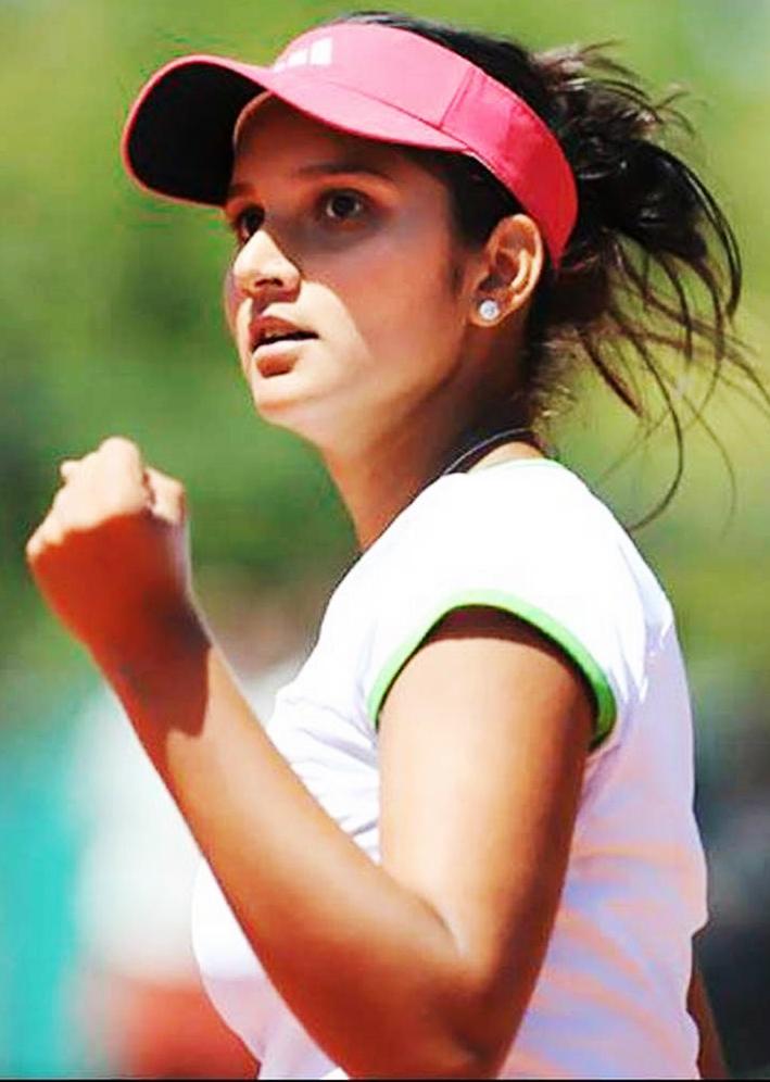 .MirzaSania creates history by first Indian female tennis