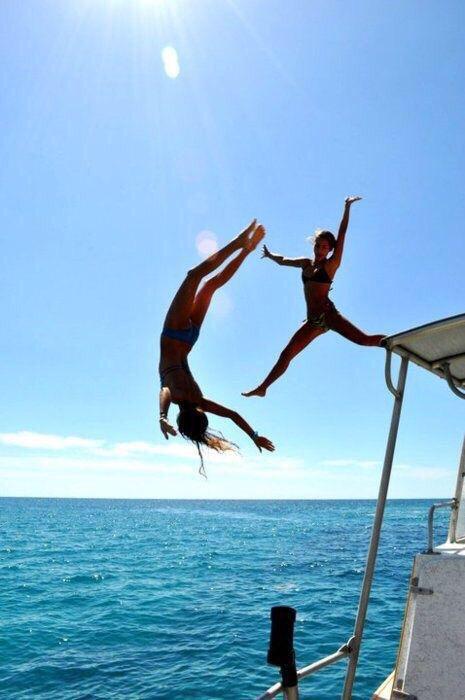 namoraste's tweet photo. meta de melhor amiga 👯 http://t.co/SVzz9TKkdT