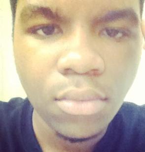 made the pic better lls. http://t.co/Eq5NCG6yh7<a href="/tag/newprofilepic"class="tags"><span>#newprofilepic</span></a>