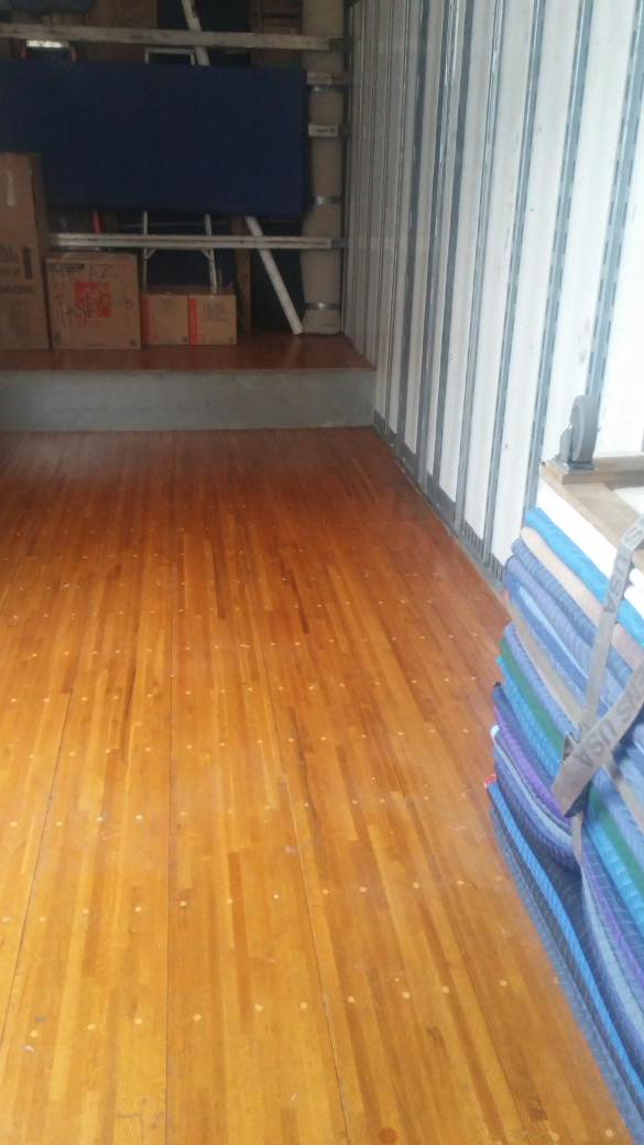 DcDclark1975's tweet image. Here at national van lines we have great pride about moving our customers here's our truck ready for next load